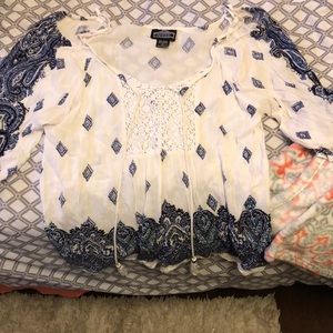 Women’s Angie Dress Shirt